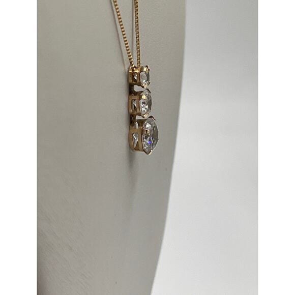 ADL Yellow gold 14K Box Chain Past present future, 3 stone CZ Pendant Necklace - Picture 5 of 13